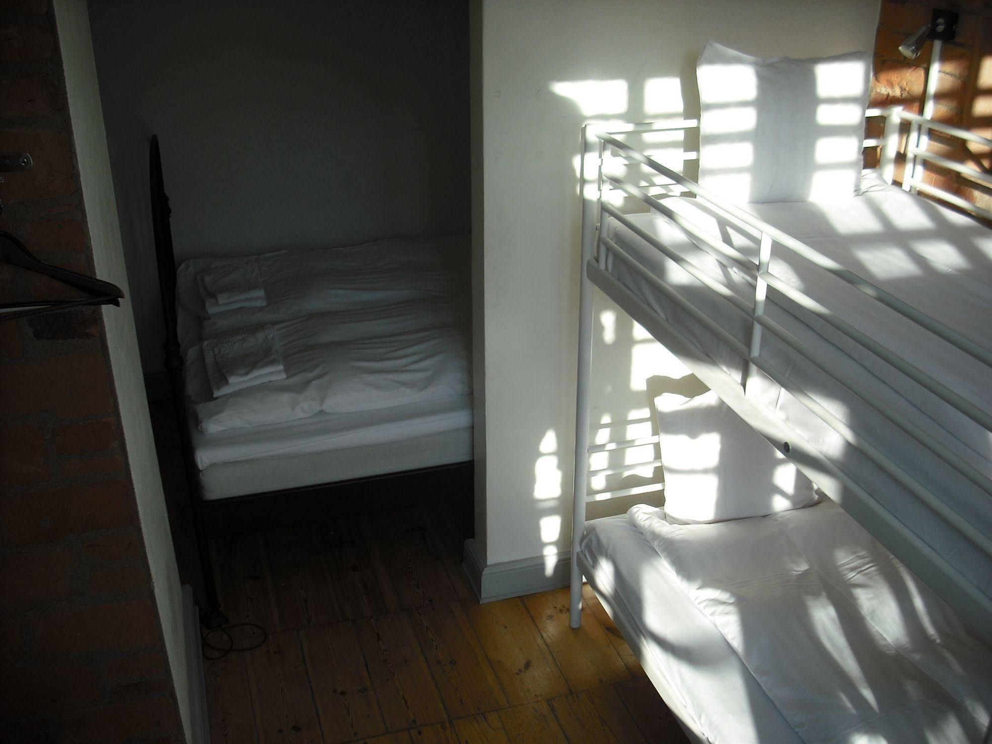 Hotell Faengelset Vaestervik Esterno foto